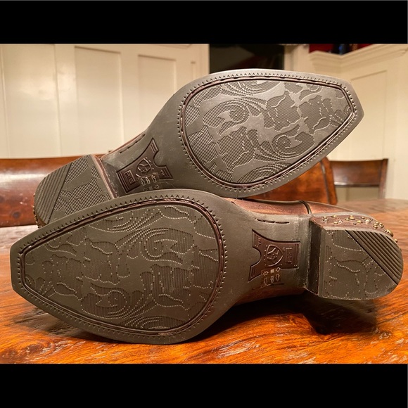 Ariat Rhinestone Cowgirl Boots - Picture 3 of 8